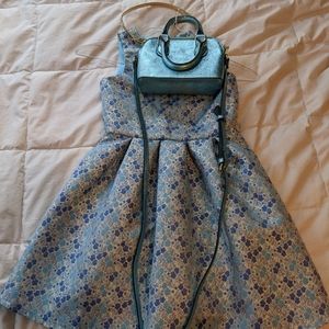 Girl's party dress